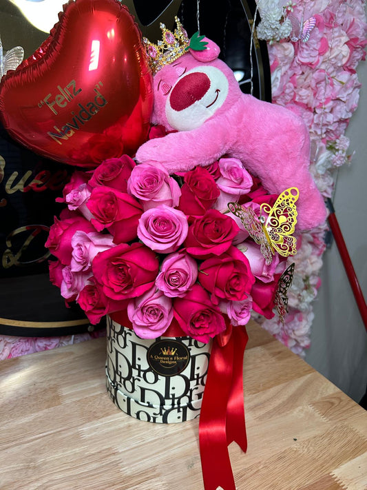 Caja de 50 rosas con osito dormilon